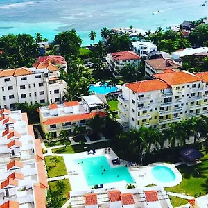 Residencial Las Palmeras De Willy Resort